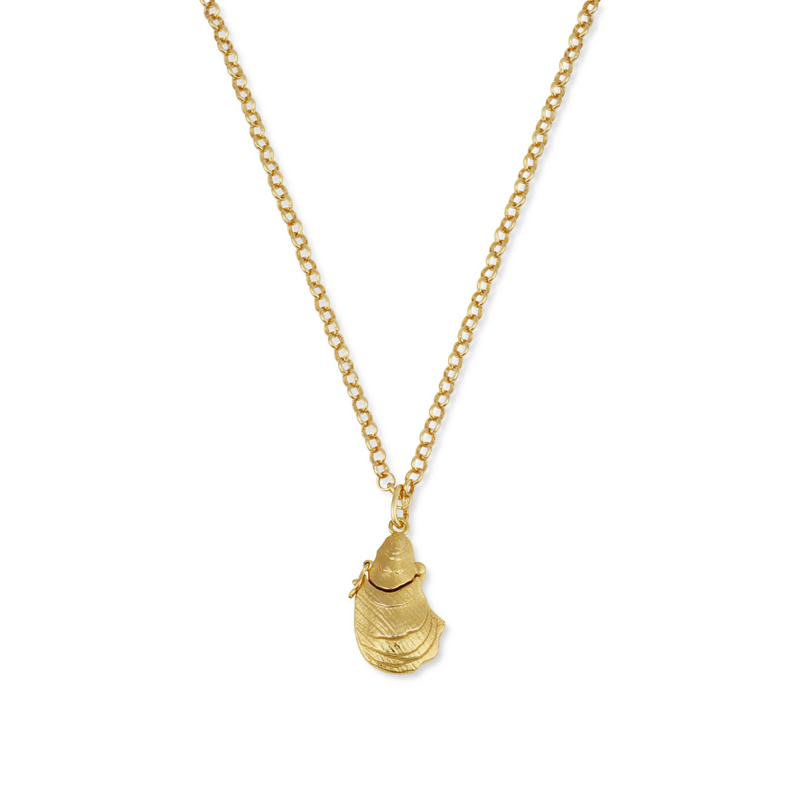 Oyster Vesta Case Necklace
