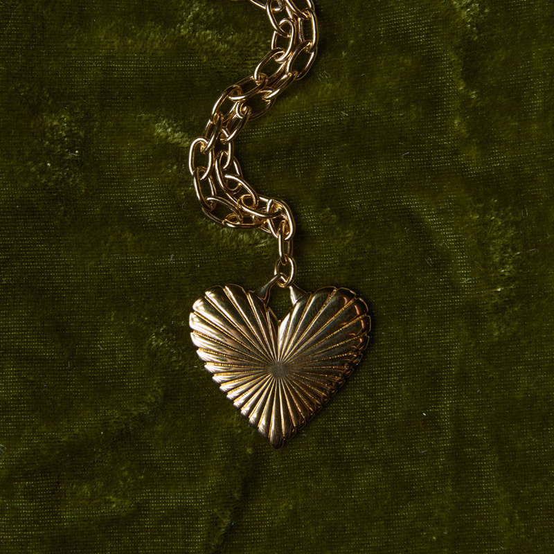 Ribbed Heart of Gold Charm