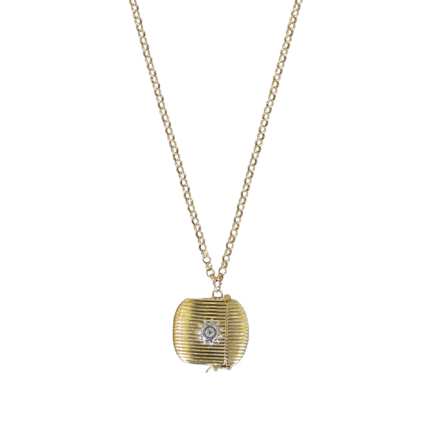 Ribbed Vesta Case Necklace