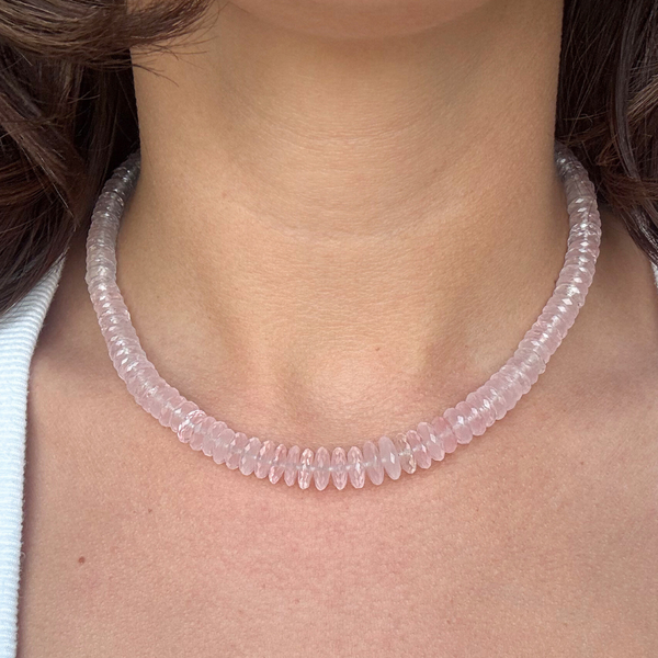 Graduated Rose Quartz Gemstone Necklace