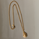 oyster vesta necklace 1